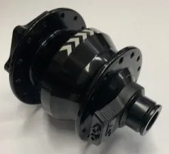 CNC X-Light PD-7M QR12 Disc-Nabendynamo 24L Schwarz [19690]