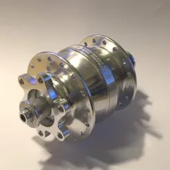 CNC X-Light PD-8 Disc-Nabendynamo 36 Loch Silber [18323]